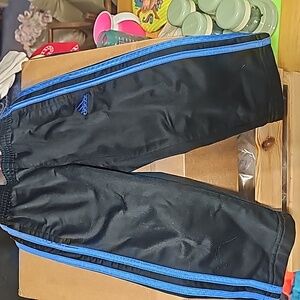 Toddler 3T Adidas pants (B7.11)